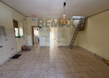 Stanza vuota - Casa semi indipendente via dei caduti, Grassano - foto 4