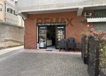 Edificio all\'aperto - Commercial Premises via lucana, Tricarico - photo 1