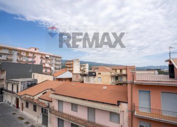 Edificio all\'aperto - Four-room apartment Via Catania
 
7, Giarre - photo 21