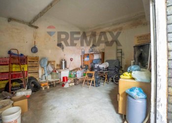 Dispensa di stoccaggio - Four-room apartment Via Catania
 
7, Giarre - photo 24