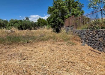 Vista delle montagne - Terreno agricolo Via Giuseppe Ungaretti
33, Giarre - foto 17