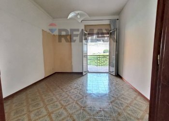 Stanza vuota - Appartamento VIA ZANGRI'
 
3, Gravina di Catania - foto 4