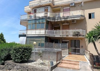 Edificio all\'aperto - Appartamento VIA ZANGRI'
 
3, Gravina di Catania - foto 11