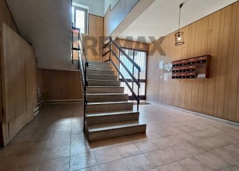 Scale - Appartamento VIA ZANGRI'
 
3, Gravina di Catania - foto 12