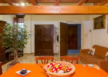 Sala da pranzo - Three-room apartment Via Dei Vespri
 
6, Misterbianco - photo 6