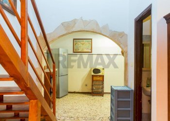 Scale - Three-room apartment Via Dei Vespri
 
6, Misterbianco - photo 9