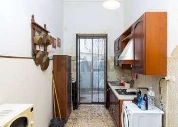 Cucina - Three-room apartment Via Dei Vespri
 
6, Misterbianco - photo 11
