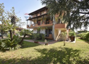 Casa all\'aperto - Casa semi indipendente via treviso
 
24, Mascalucia - foto 4