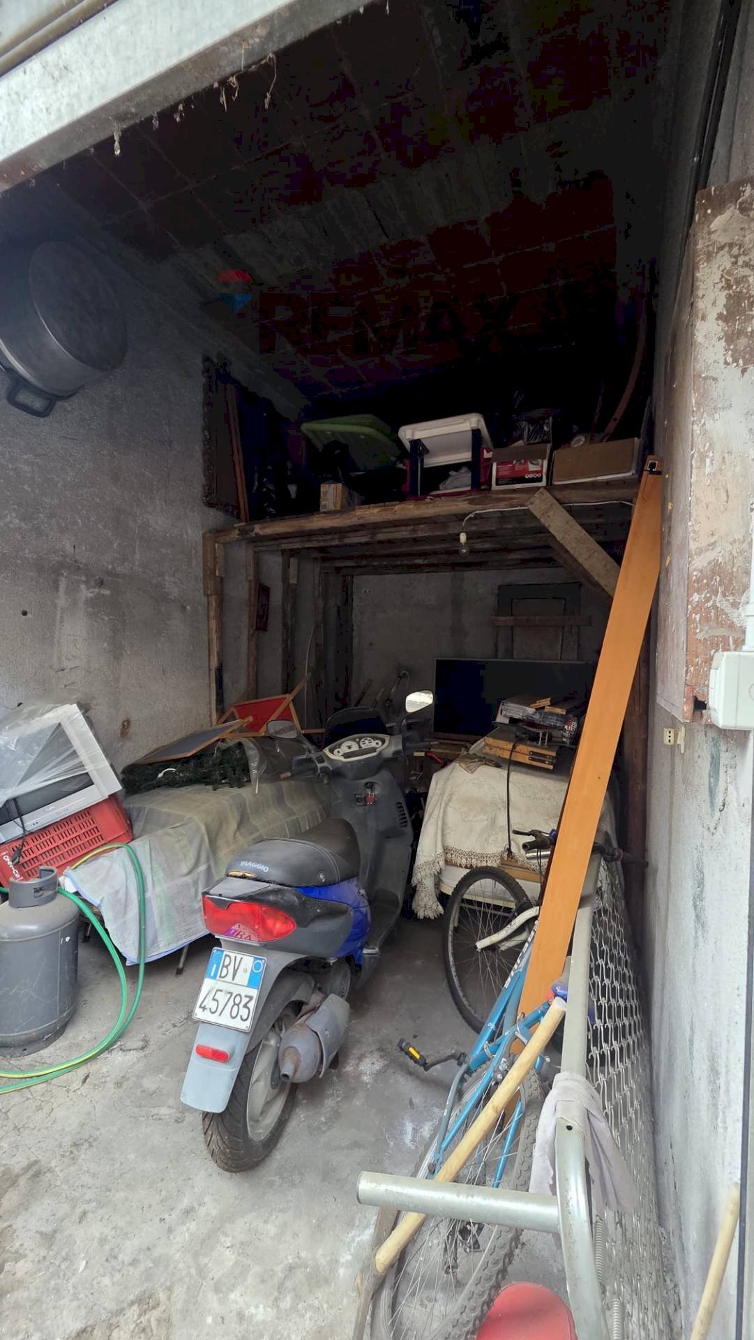 Dispensa di stoccaggio - Quadrilocale via Genova
15, San Giovanni la Punta - foto 3
