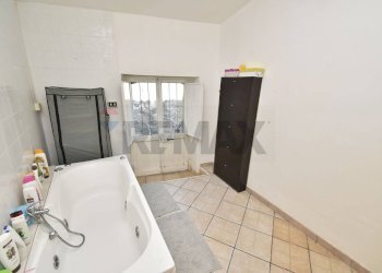 Bagno - Semi-detached house Via Porto Salvo
 
123, Acireale - photo 10
