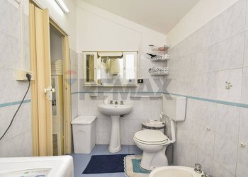 Bagno - Semi-detached house Via Porto Salvo
 
123, Acireale - photo 11