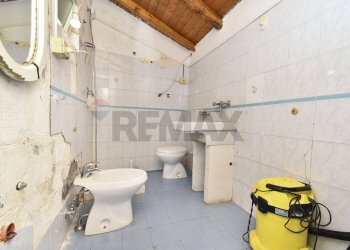 Bagno - Semi-detached house Via Porto Salvo
 
123, Acireale - photo 5