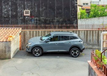 Parcheggio - Trilocale Via Sciara
 
19, Tremestieri Etneo - foto 45