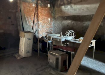 Dispensa di stoccaggio - Casa indipendente Via Vittorio Emanuele III
 
302, Belpasso - foto 12