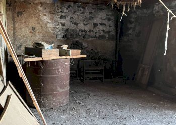 Stanza vuota - Casa indipendente Via Vittorio Emanuele III
 
302, Belpasso - foto 14