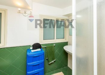 Bagno - Trilocale Via Etnea
518, Catania - foto 4