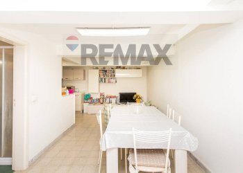 Sala da pranzo - Trilocale Via Etnea
518, Catania - foto 12