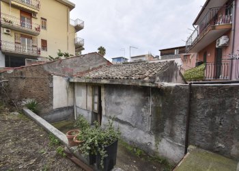 Casa all\'aperto - Casa indipendente Vicolo Casutto
 
12, Catania - foto 4