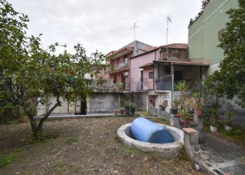 Casa all\'aperto - Casa indipendente Vicolo Casutto
 
12, Catania - foto 5