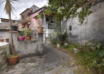 Casa all\'aperto - Casa indipendente Vicolo Casutto
 
12, Catania - foto 6