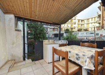 Balcone - Casa indipendente Vicolo Casutto
 
12, Catania - foto 10
