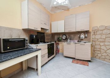 Cucina - Casa indipendente Vicolo Casutto
 
12, Catania - foto 16