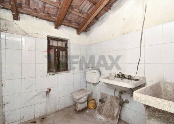 Bagno - Casa indipendente Vicolo Casutto
 
12, Catania - foto 34