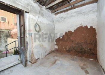 Scale - Casa indipendente Vicolo Casutto
 
12, Catania - foto 35