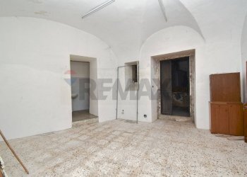 Stanza vuota - Negozio Via Galermo
64, Catania - foto 8