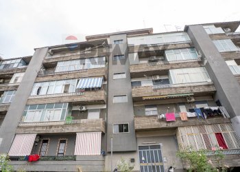 Edificio all\'aperto - Trilocale Via Delle Robinie
 
4, Catania - foto 43