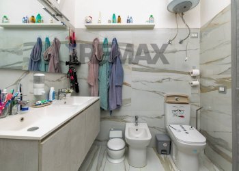 Bagno - Appartamento Via Purgatorio
 
87, Catania - foto 19