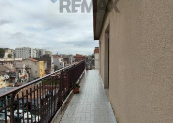 Balcone - Appartamento Via Giuseppe Missori
 
75, Catania - foto 11