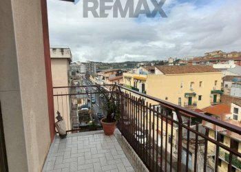 Balcone - Appartamento Via Giuseppe Missori
 
75, Catania - foto 13