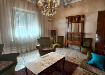 Soggiorno - Appartamento Via Giuseppe Missori
 
75, Catania - foto 32
