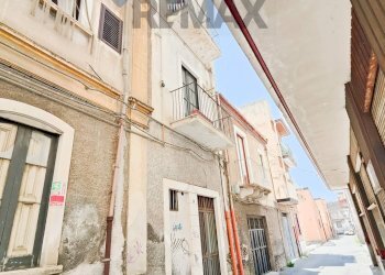 Edificio all\'aperto - Casa indipendente VIA MAENZA
 
14, Paterno - foto 9