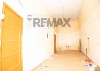 Stanza vuota - Casa indipendente VIA MAENZA
 
14, Paterno - foto 12