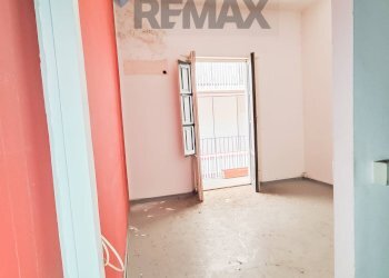 Stanza vuota - Casa indipendente VIA MAENZA
 
14, Paterno - foto 31