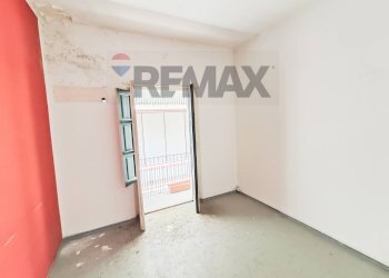 Stanza vuota - Casa indipendente VIA MAENZA
 
14, Paterno - foto 32