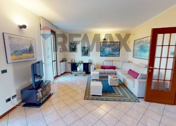 Soggiorno - Villa a Schiera Via Padova
25, Gessate - foto 3