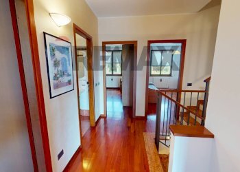 Hall / corridoio - Villa a Schiera Via Padova
25, Gessate - foto 17