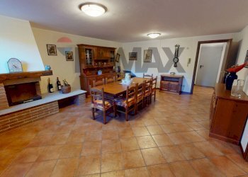 Sala da pranzo - Villa a Schiera Via Padova
25, Gessate - foto 19