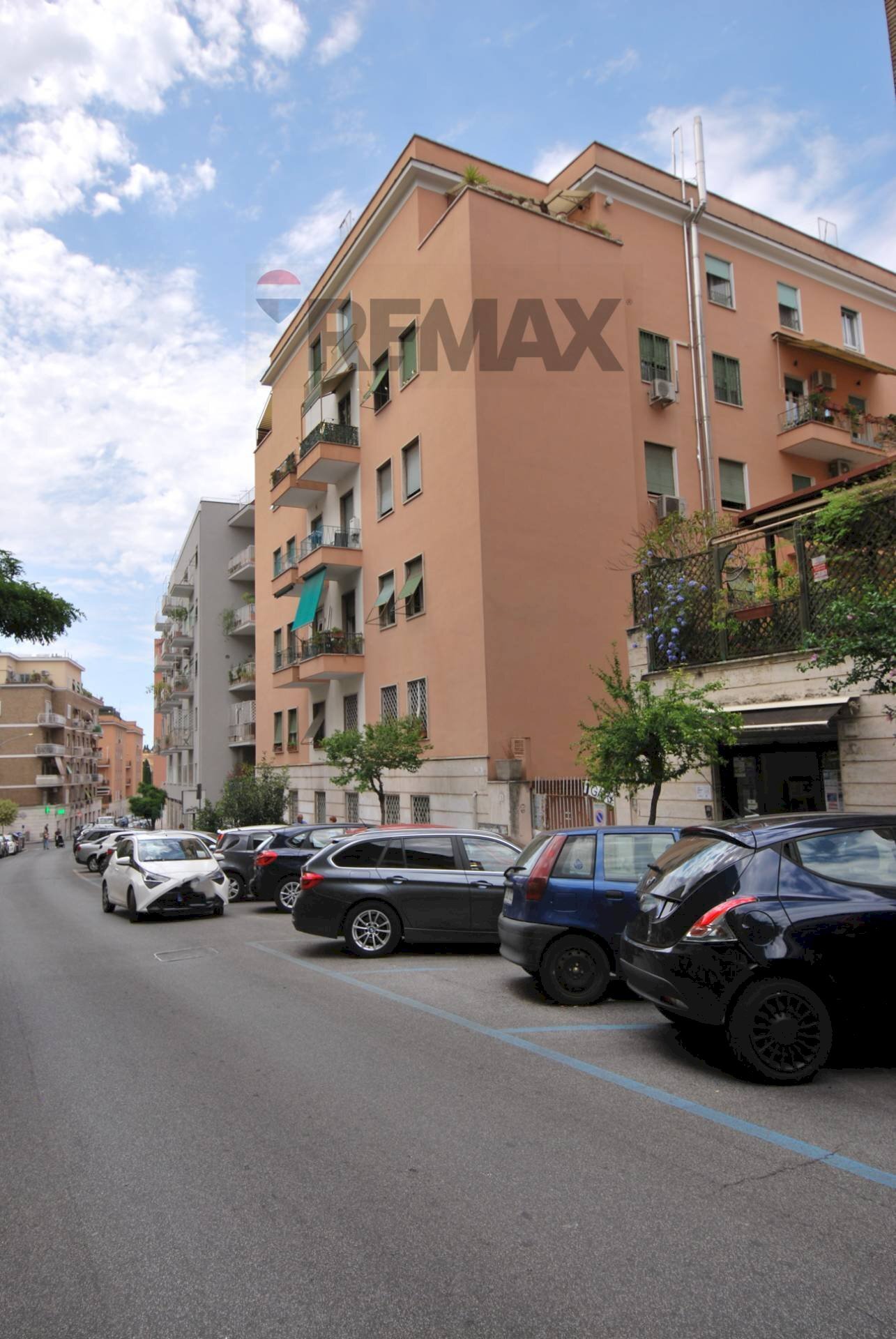 Edificio all\'aperto - Quadrilocale via squarcialupo
 
3, Roma - foto 1