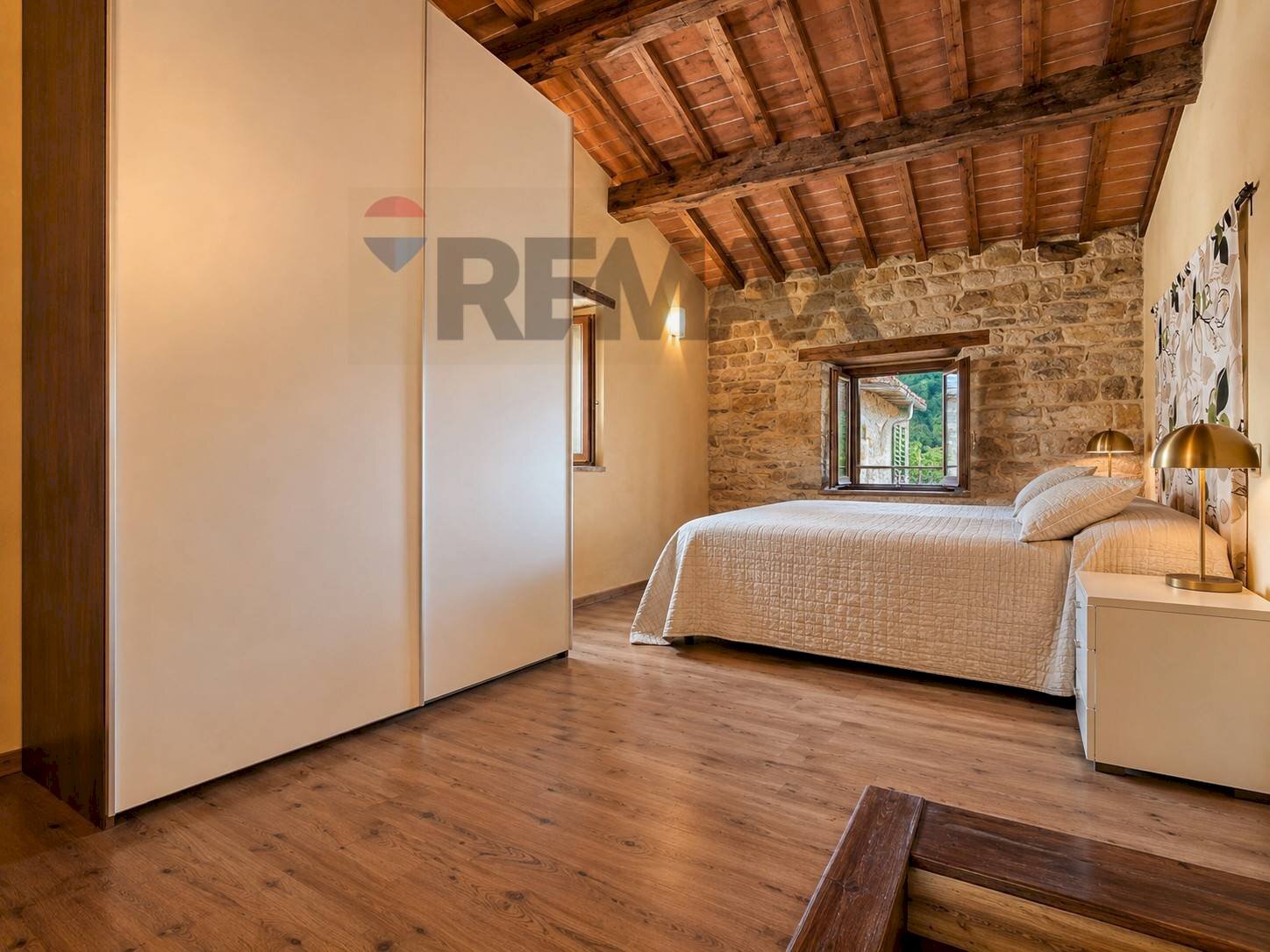 Camera / camera da letto - Four-room apartment Loro Ciuffenna - photo 3