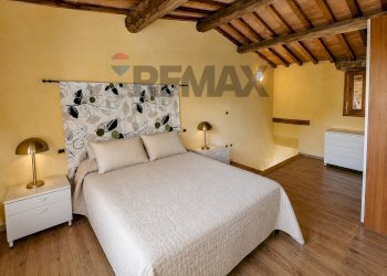 Camera / camera da letto - Four-room apartment Loro Ciuffenna - photo 1
