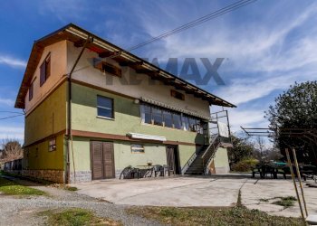 Casa all\'aperto - Casa indipendente Località  grangia pol
 
9, Robassomero - foto 3