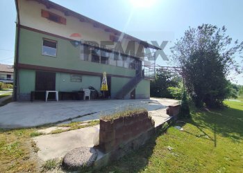 Edificio all\'aperto - Casa indipendente Località  grangia pol
 
9, Robassomero - foto 4