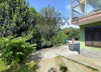 Giardino - Casa indipendente Località  grangia pol
 
9, Robassomero - foto 15