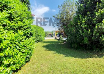 Giardino - Casa indipendente Località  grangia pol
 
9, Robassomero - foto 20