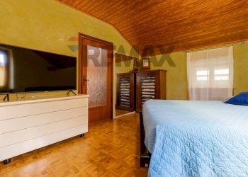 Camera / camera da letto - Casa indipendente Località  grangia pol
 
9, Robassomero - foto 44