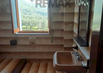 Bagno - Independent house vittorio veneto
 
76, Moio Alcantara - photo 14